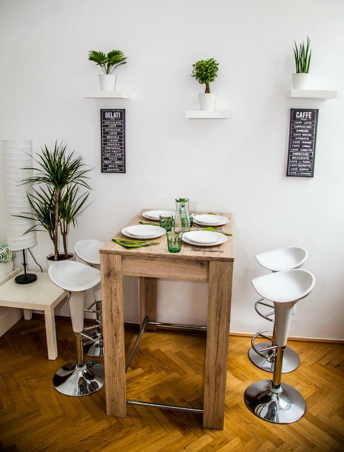 Lights - Karmarschgasse Apartamento
